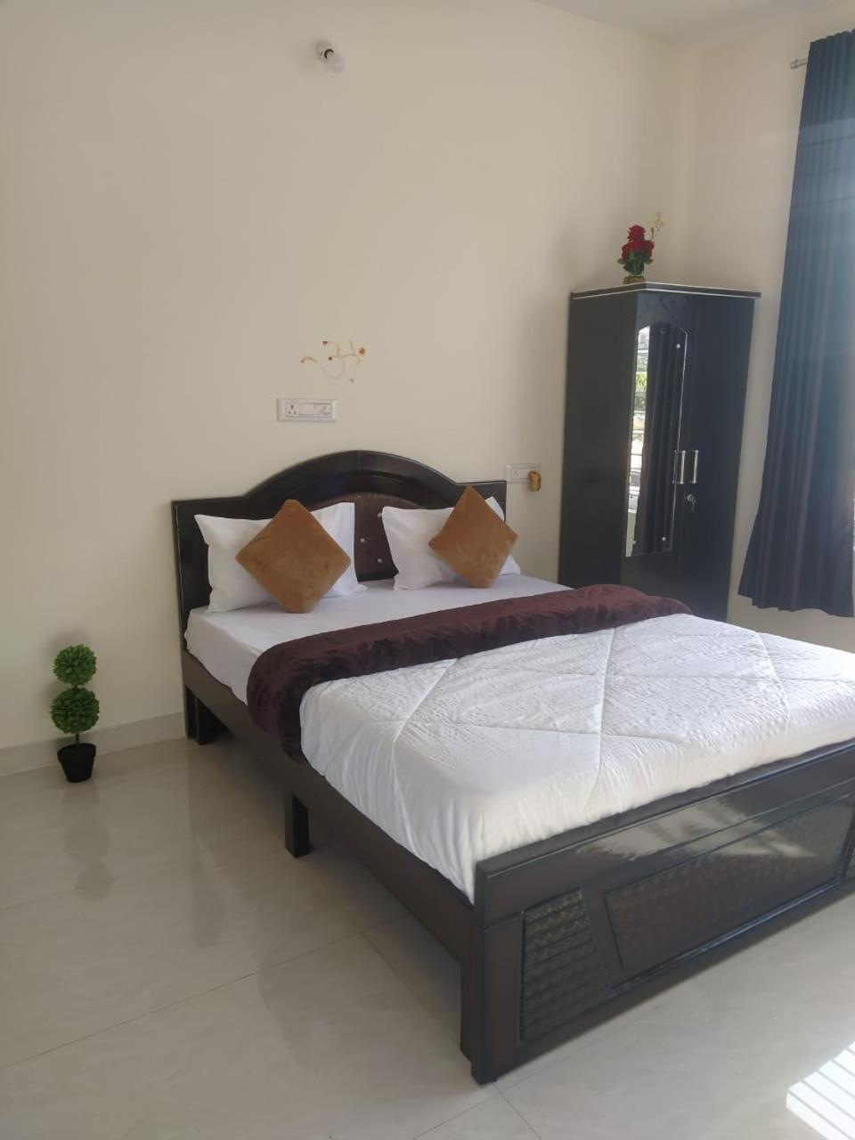 Nandi Skandagiri Guest House Exterior foto